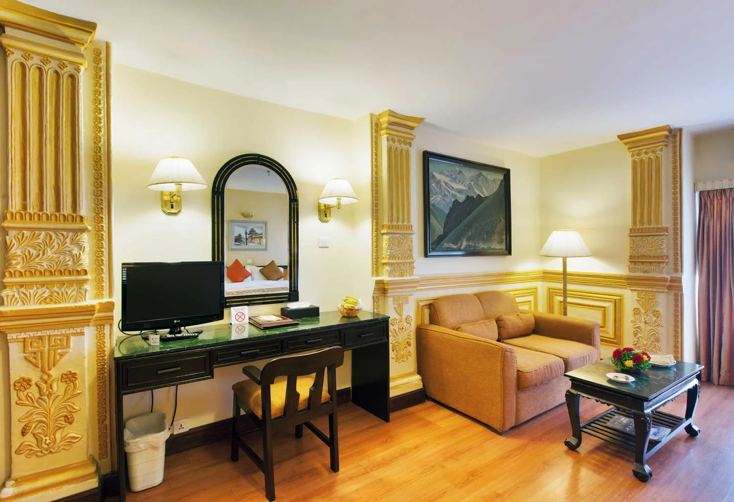 Room V - 3
