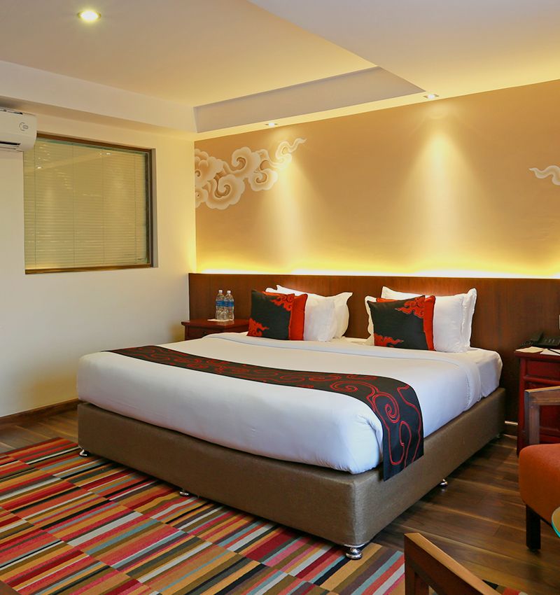 Room V - 4